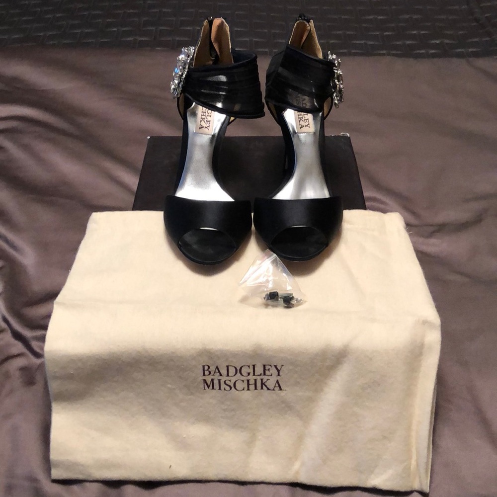 Badgley Mischka Galya